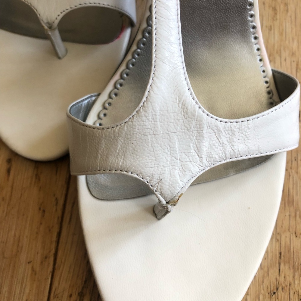 NWOT Guess Elegant White Heeled Sandals - Picture 10 of 15